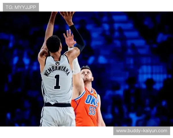 NBA马刺迎来重建关键期年轻核心表现引关注球迷热议未来走向 NBA马刺迎来重建关键期年轻核心表现引关注球迷热议未来走向