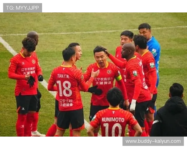 中超冬窗风云再起新援亮相国脚回归助推争冠格局生变悬念升级在即