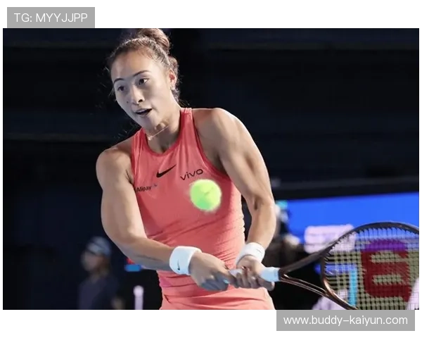 新一轮网球大师赛激战正酣 世界排名前十选手纷纷亮相争夺冠军荣耀