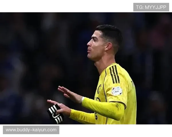 C罗再度梅开二度助尤文逆转对手冲击联赛关键胜利