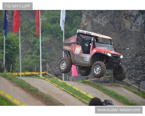 F1赛季重燃战火 新兴车队挑战传统强队谁能脱颖而出