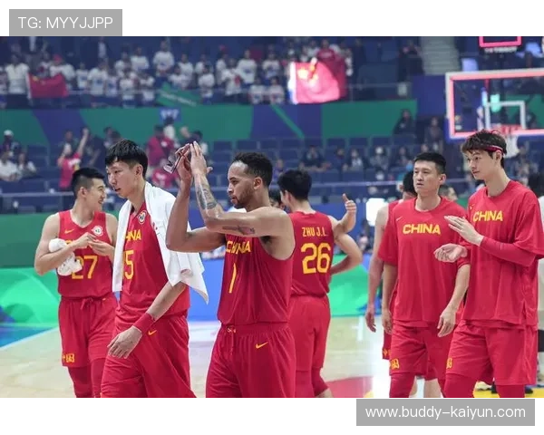 中国男篮迎战澳大利亚全力备战世界杯决赛阶段目标瞄准东京奥运