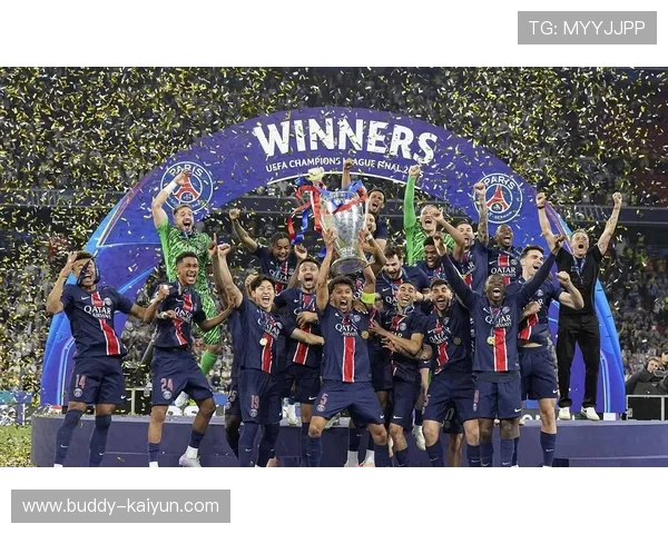 欧冠战豪门对决逆转绝杀引爆舆论新星闪耀主帅战术博弈成胜负关键